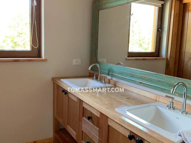 place photo 98