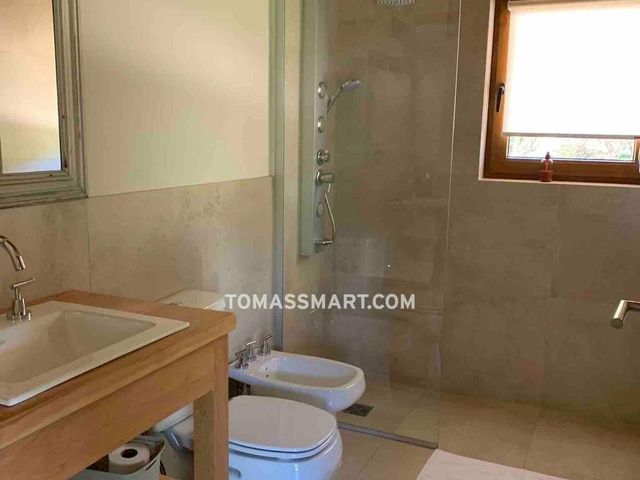 place photo 95