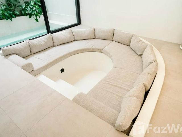 place photo 50