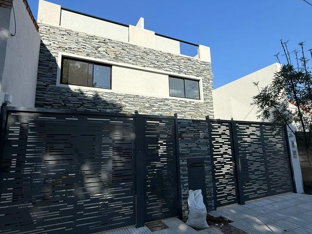 place photo 26