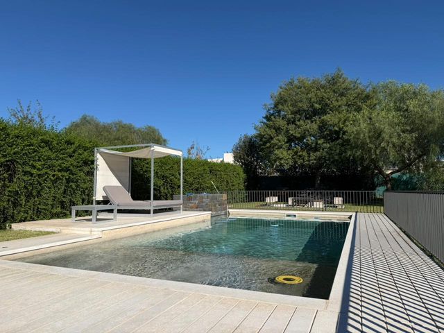 place photo 66