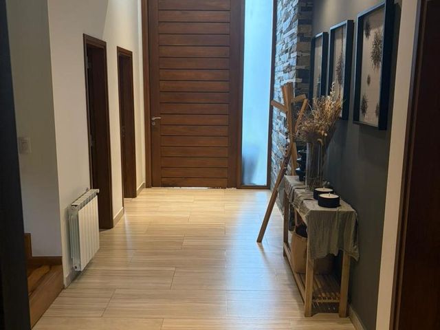 place photo 87