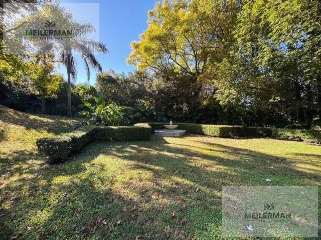 place photo 88