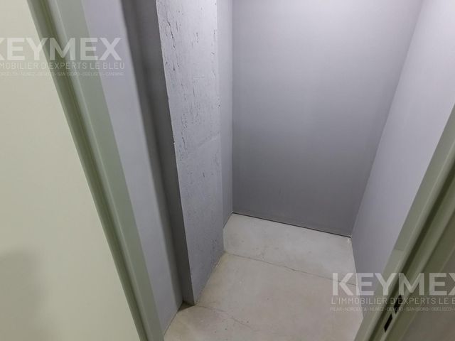 place photo 60