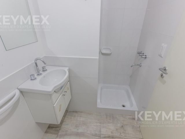 place photo 46