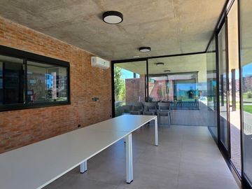 place photo 33