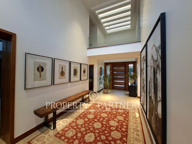 place photo 75
