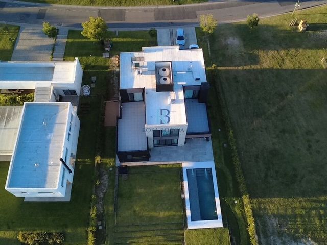 place photo 73