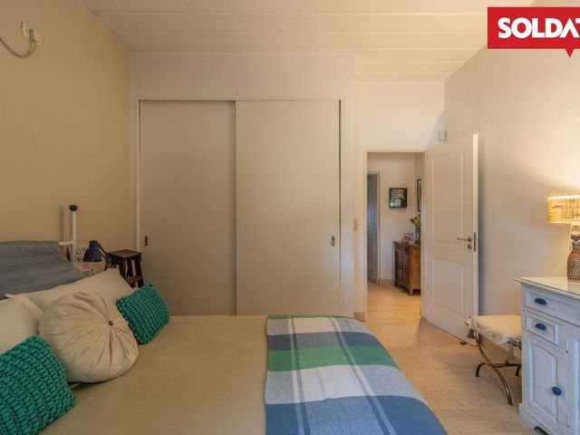 place photo 56