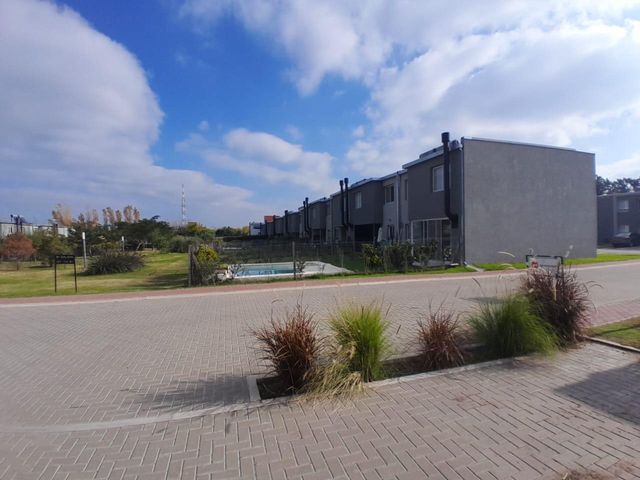 place photo 33