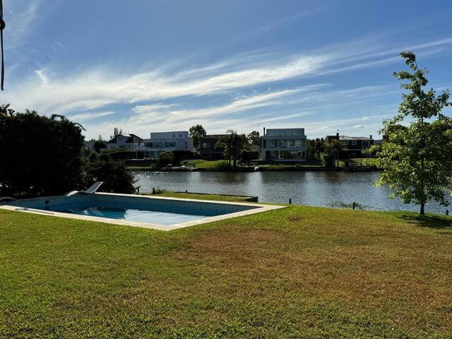 place photo 46