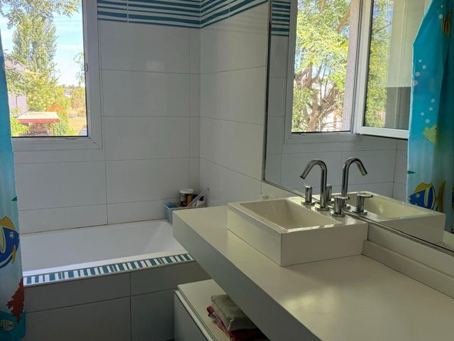 place photo 43