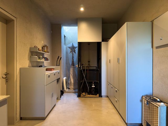 place photo 65