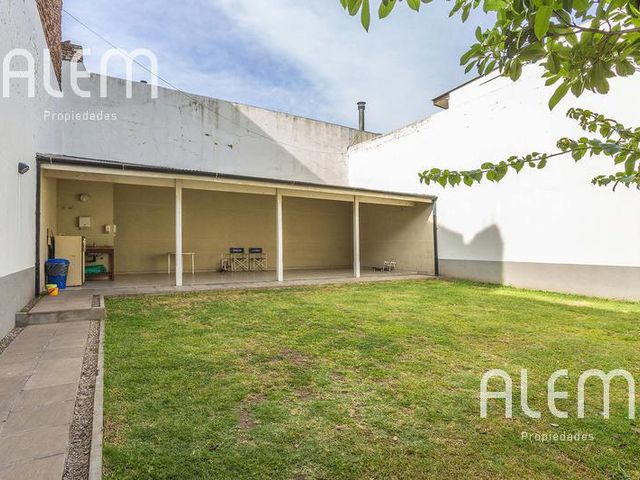 place photo 36