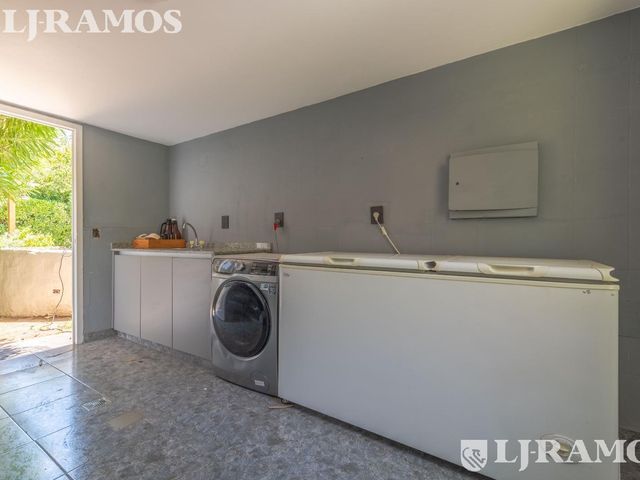 place photo 38