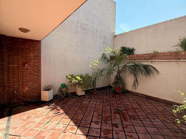 place photo 43