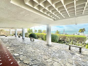 place photo 36