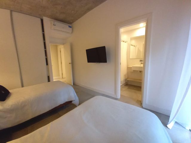 place photo 59