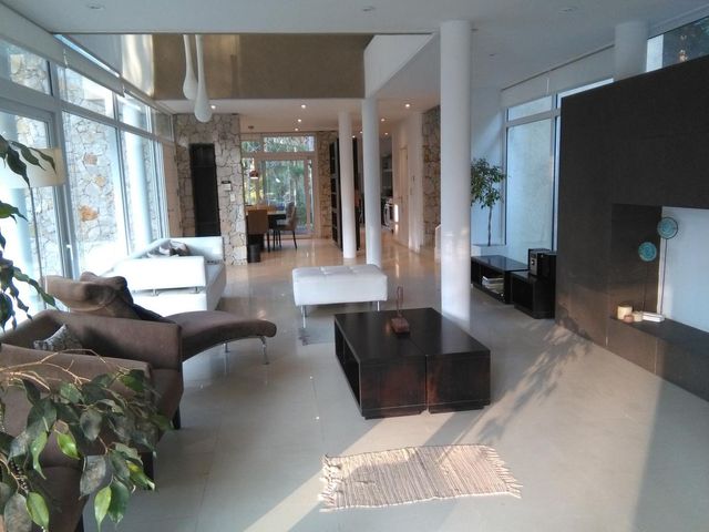 place photo 59