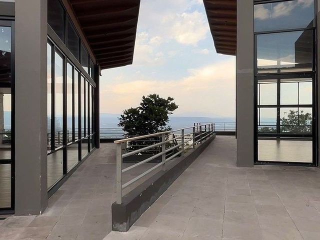 place photo 44