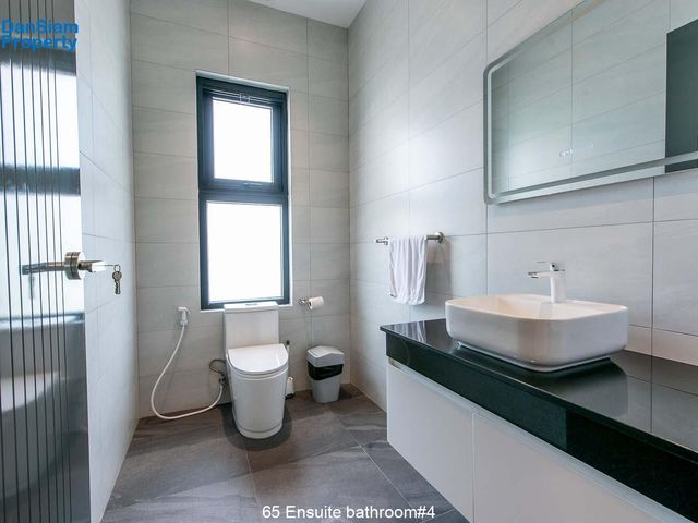place photo 46