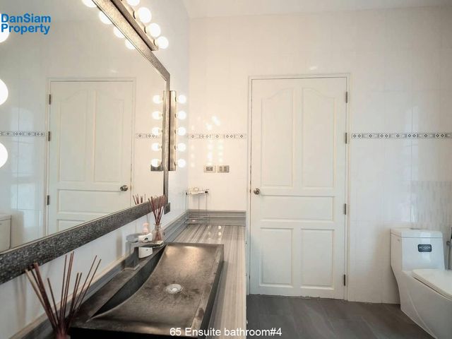 place photo 39