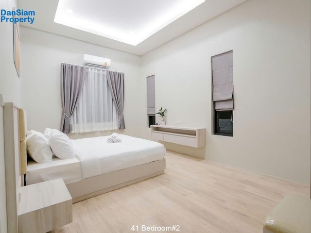 place photo 32