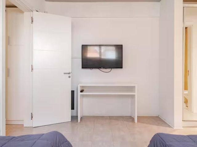 place photo 78
