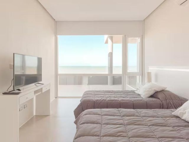 place photo 84