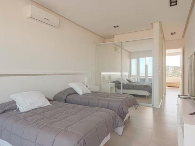 place photo 81