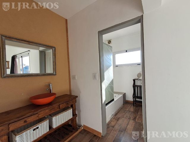 place photo 30