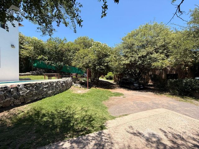 place photo 48