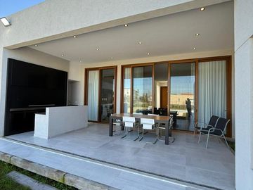 place photo 34
