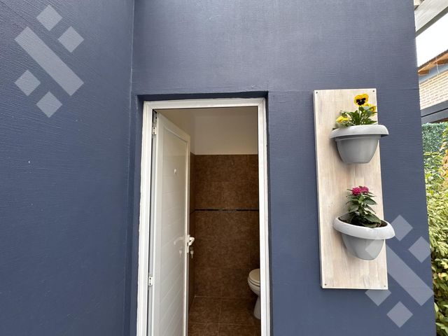 place photo 52