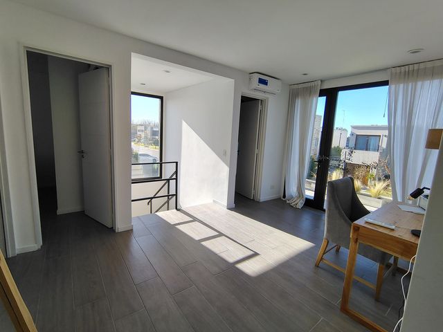 place photo 47