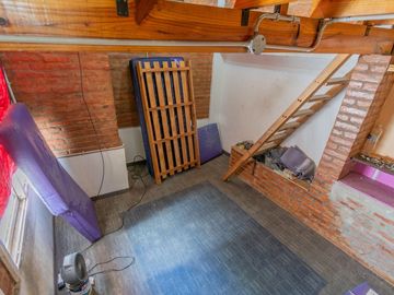 place photo 36