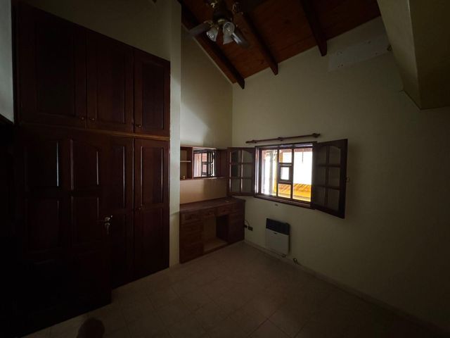 place photo 100