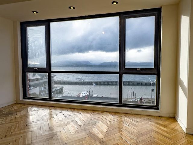 place photo 48