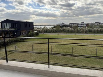 place photo 47