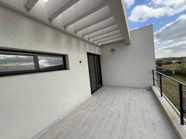 place photo 48