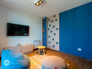 place photo 52