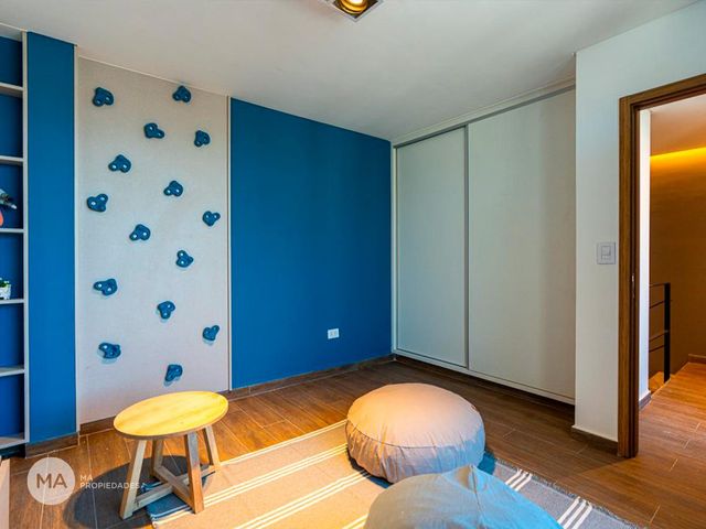 place photo 48