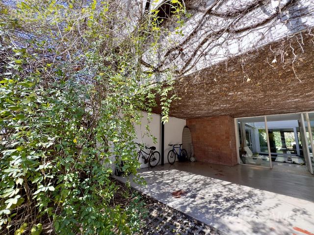 place photo 52