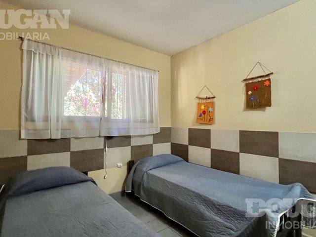 place photo 84