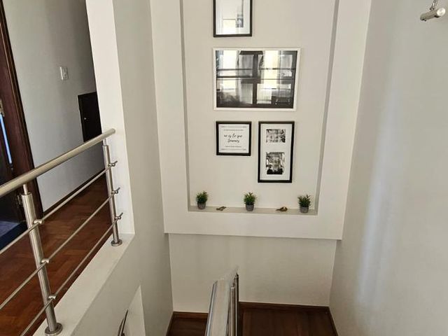 place photo 78