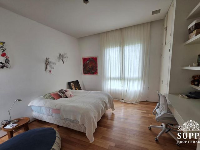 place photo 50