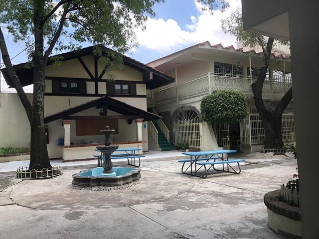 place photo 18