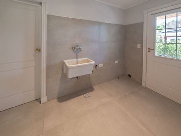 place photo 49