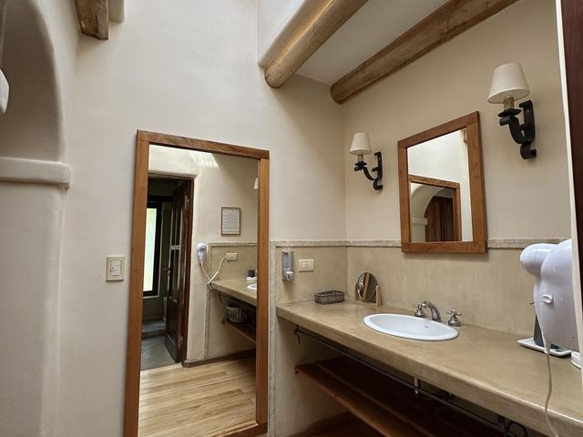 place photo 23