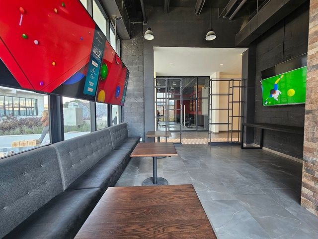 place photo 25
